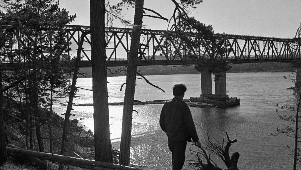 Мост в Усть-Илимске через Ангару, 1970 г.