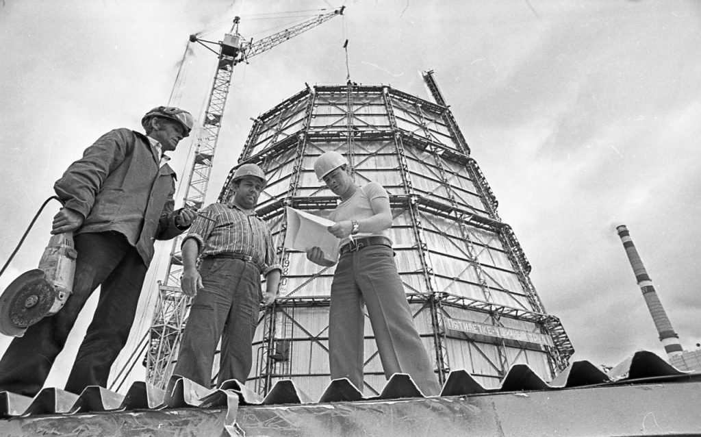 На строительстве Усть-Илимского ЛПК, 1988 г.