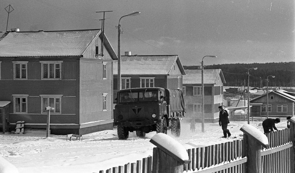 Первые жилые дома строителей ЛПК, 1962 г.