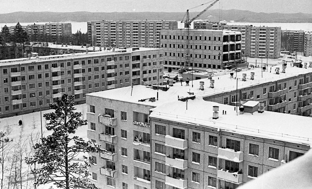 Растет город лесохимиков, 1976 г.