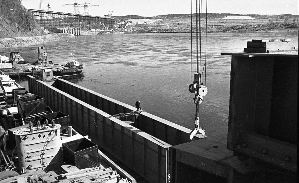 Строительство моста через Ангару в Усть-Илимске, 1970 г.