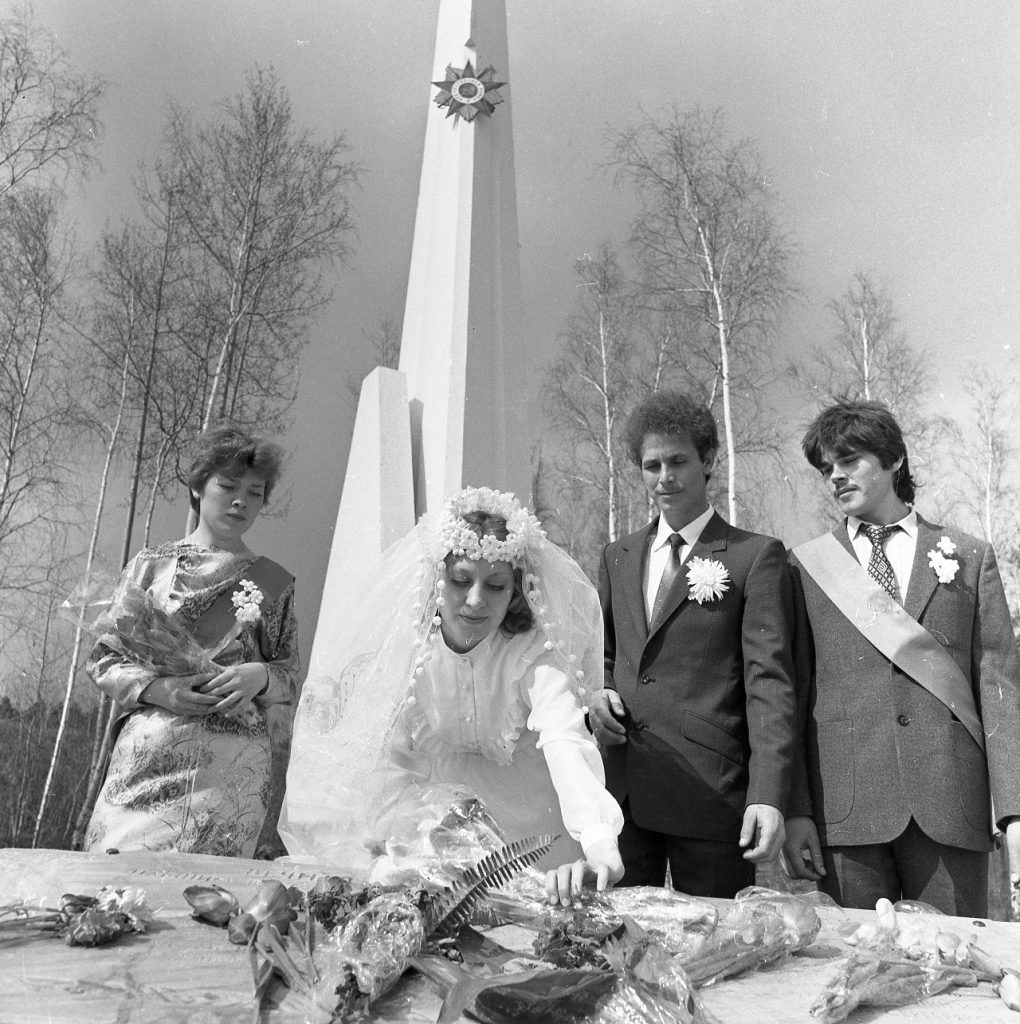Усть-Илимск. Памятник воинам Великой Отечественной войны, 1977 г.