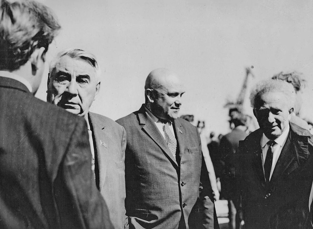 И.И. Наймушин, Н.В. Банников — губернатор, август 1969 г.