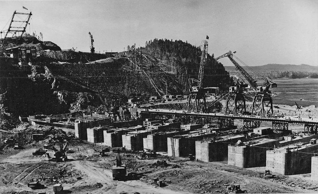 Котлован готовится к затоплению. 9 августа 1969 г.