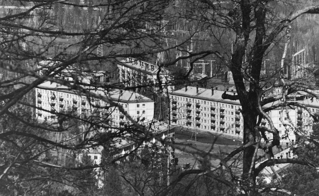 Строительство домов в посёлке Гидростроитель. Сентябрь 1969 г.